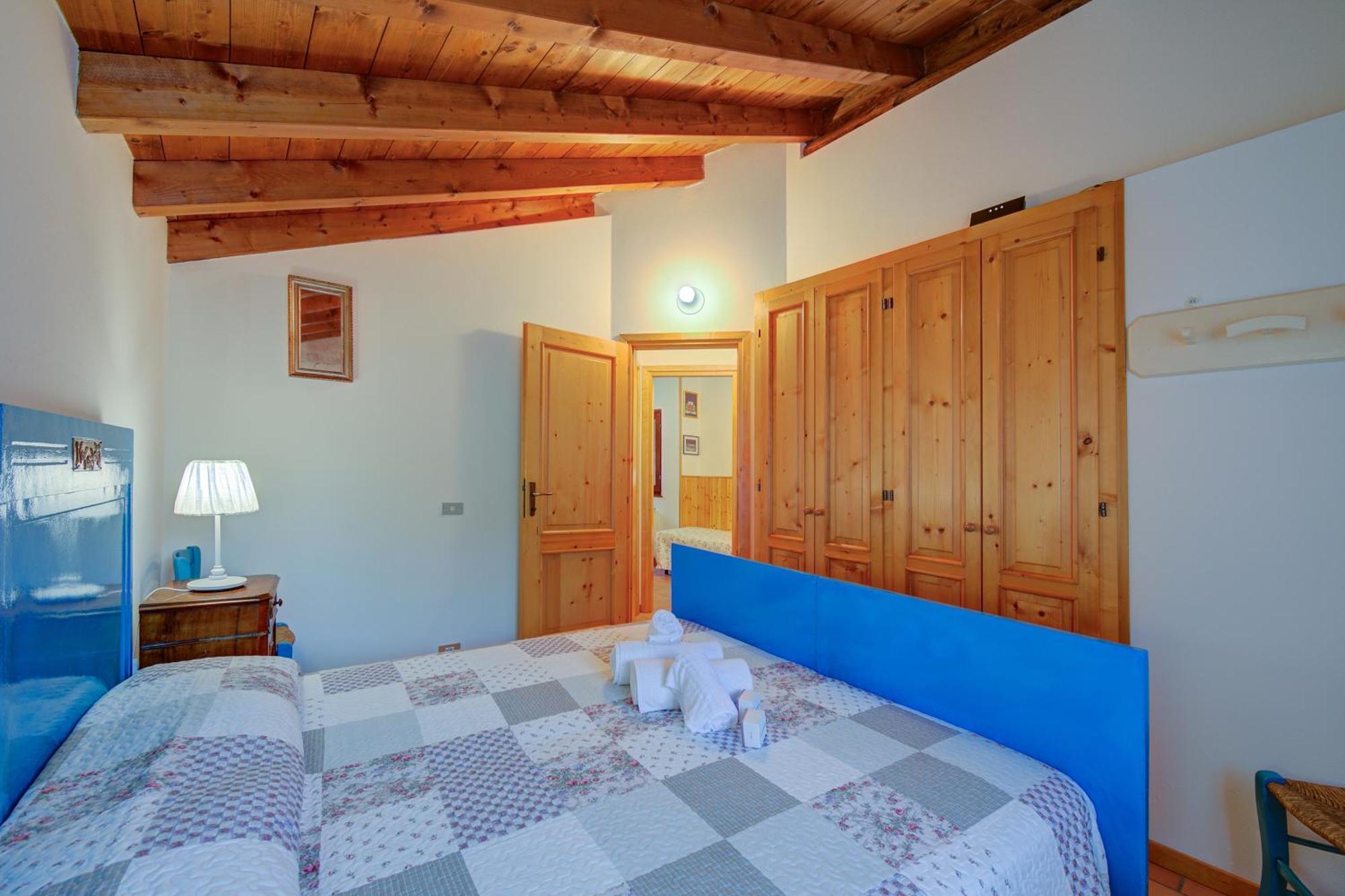 Villa Il Castagno Few Min From Beach - Happy Rentals Castelveccana Extérieur photo